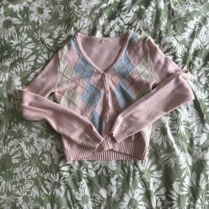 Brandy Melville Pink Cropped Sweater